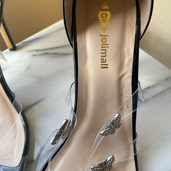 Black & Silver butterfly sandal with gold ankle chain. Stylish & sexy. NWOT - Picture 5 of 14